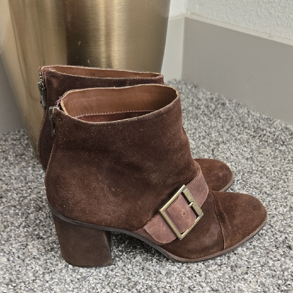 Korks Brown Suede Ankle Boots with Buckle Western Boho Bohemian